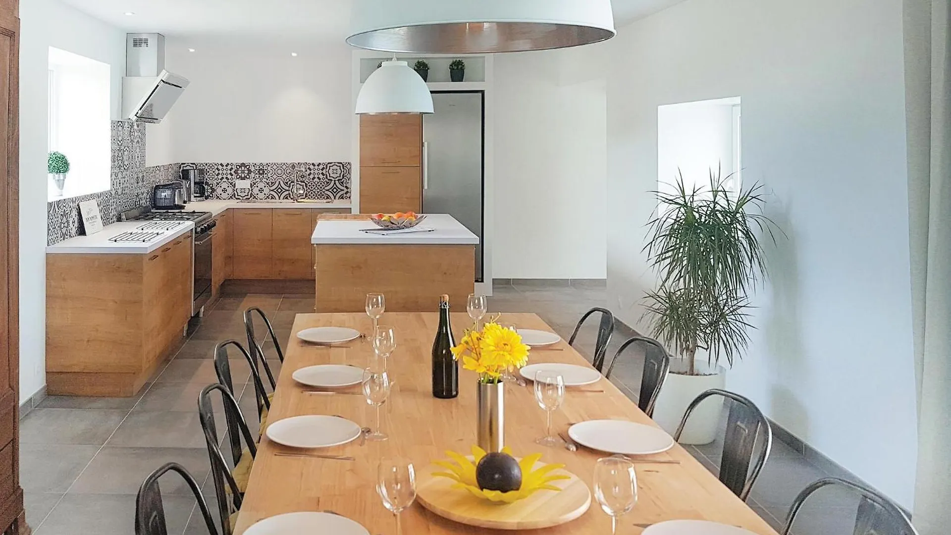 Holiday home Gorgeous Home In Guisseny With Kitchen France
